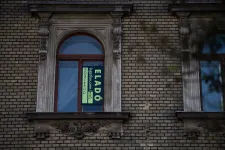 Több lakást vettek a magyarok 2025 első félévében, mint egy évvel korábban, ehhez pedig több hitelt is vettek fel