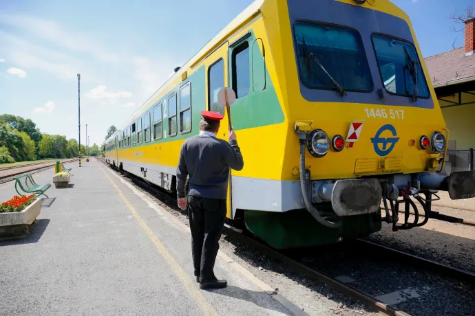 Nem csak a síneken vannak problémák: a GYSEV és a MÁV vonalátadása miatt a munkavállalói szerződésekkel is gond van