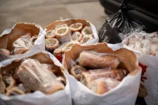 Évente annyi ételt dobunk ki, mint amennyit importál a teljes Európai Unió