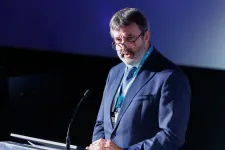 Hárommilliárd eurós német óriásberuházással építenének MI-adatközpontot Pakson, az ország legnagyobb napelemparkját is felhúznák hozzá