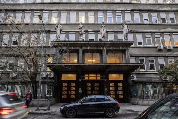 A Péterfy kórház szerint valótlan, hogy lejárt szavatosságú húst használtak fel