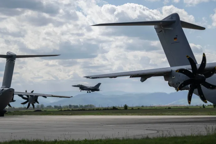 F-16-os vadászgépeket riasztottak a román légierőnél a határközeli dróntámadások miatt