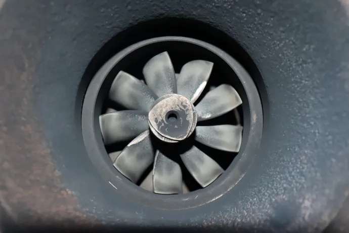 A turbót a felújító szakműhely visszaépíthetőnek ítélte – Fotó: Gor-Car