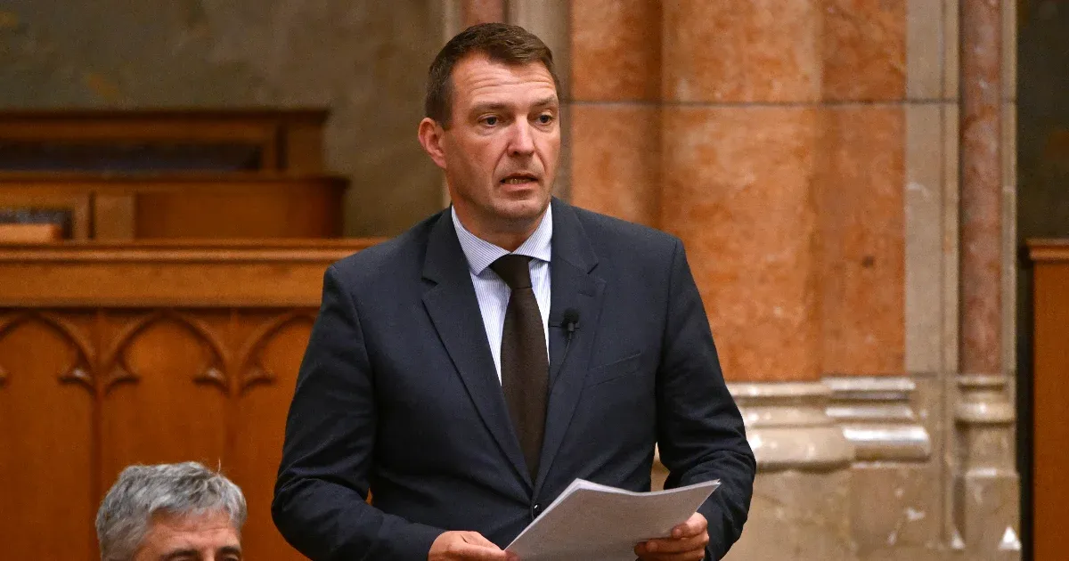 A DK feljelenti a Fideszt választási csalás gyanúja miatt
