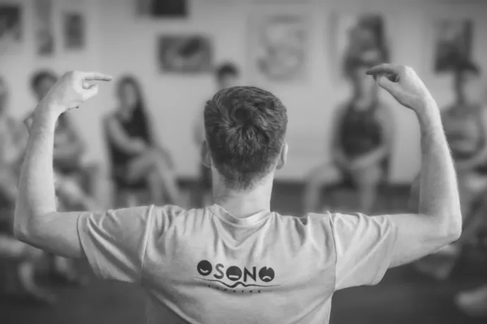 A trauma háromszöge – pszichoterapeutával elemeztük az Osonó-ügyben az áldozatok, elkövető és a közösség szerepét