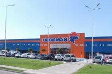 Meglepetésbevásárlás: a Dedeman tulajdonosai megvették a görög Praktiker-áruházláncot