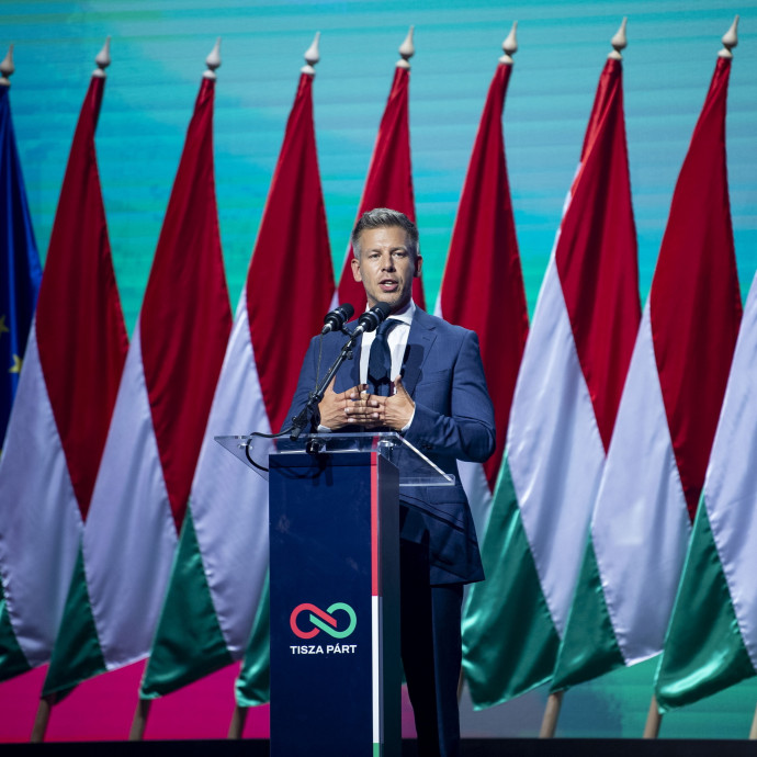 Az ellenzéknek fékeznie kellene a gazdasági csodavárást