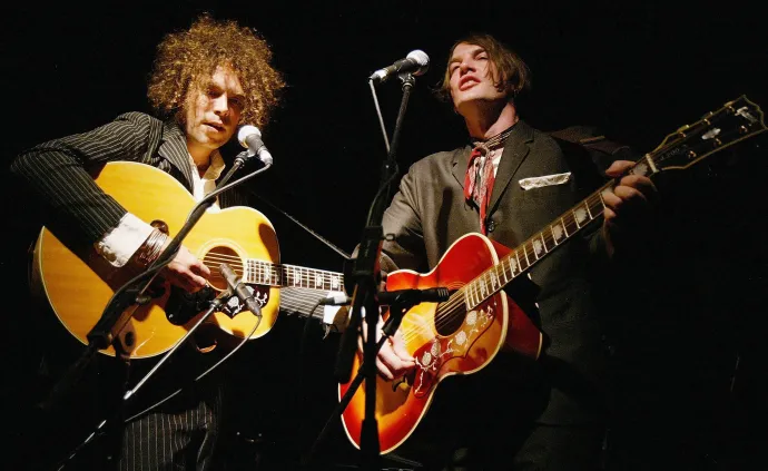 A Dandy Warhols egy 2004-es fellépésen – Fotó: Mark Mainz / Getty Images
