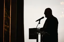 Importált kampány, erdélyi siker: hogyan lett a Fidesz stratégiája az RMDSZ mentőöve
