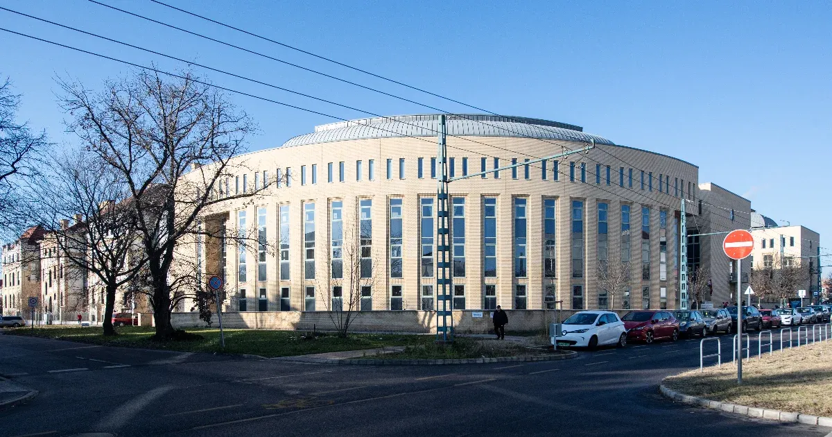 Lezárult a vizsgálat az Uzsoki kórház VIP-ellátásáról, de hogy mire jutott, azt nem árulja el a kormány