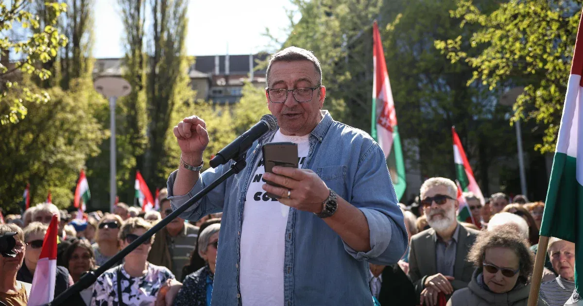 Bayer Zsolt kirohanása: Majka és a fesztiválok fiataljai a célkeresztben Bayer Zsolt kirohanása: Majka és a fesztiválok fiataljai a célkeresztben