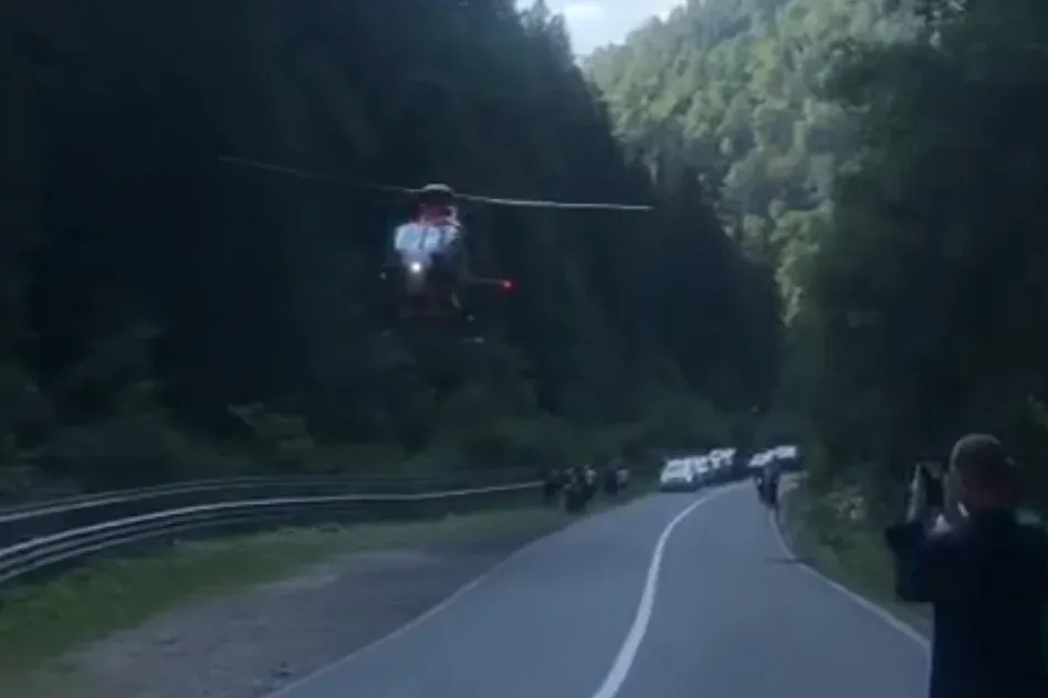 Egy magyar motoros is meghalt egy romániai balesetben, utasát mentőhelikopter vitte kórházba