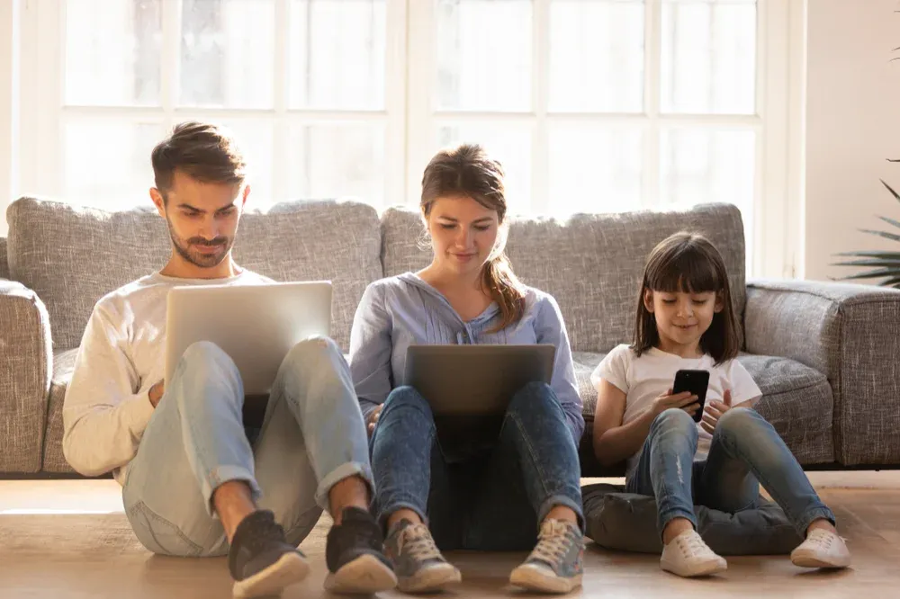 Órákat spórolhatunk havonta egy szupergyors nettel – Forrás: Telex.hu