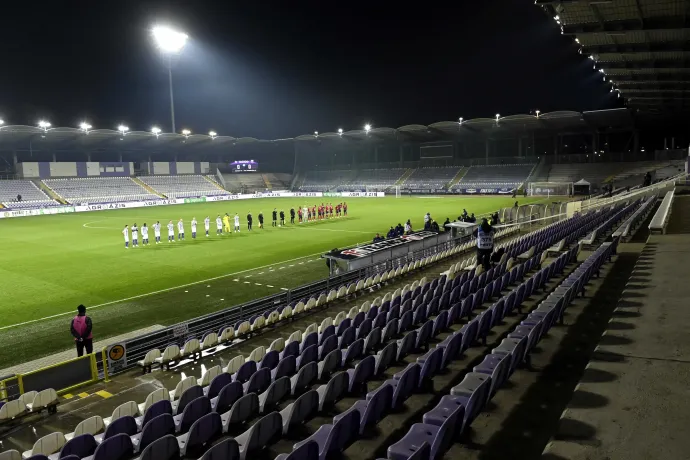 Az Újpest jelenlegi stadionja és az új stadion látványterve – Fotó: Kovács Tamás / MTVA – Médiaszolgáltatás-támogató és Vagyonkezelõ Alap