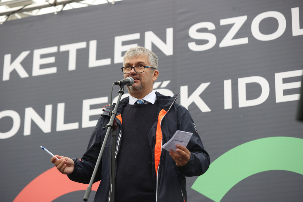 21 Kutatóközpont: A Tisza Párt ismeretlen jelöltje legyőzné Hadházy Ákost Zuglóban – Forrás: Telex.hu