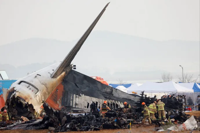 A pilóták pont a kevésbé rongálódott hajtóművet állították le a Jeju Air katasztrófájánál