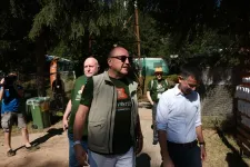 Bizakodás a szivárványban, Trump háborús kudarca, medvék kizárva – elindult a tusványosi fesztivál
