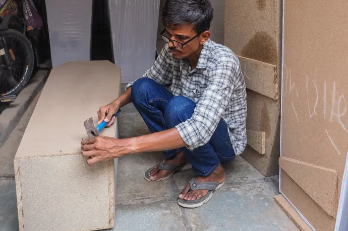 Más emberek maradványait kapták meg a lezuhant indiai gép brit áldozatainak rokonai