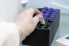 Fact-check: Valóban a biztonsági adatok eltussolása miatt tolja 2030-ra kutatásának végét a Pfizer?