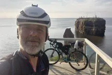 Szőnyi Ferenc rekordidő alatt biciklizte át Kanadát, majdnem 46 napon át tekert
