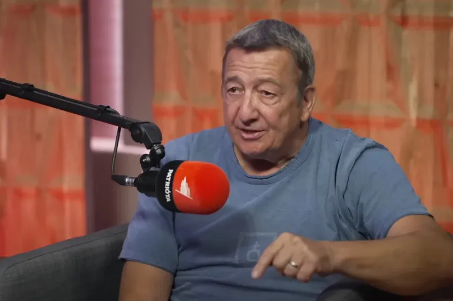 Bayer Zsolt Majkáról: Megint kiviláglott, hogy egy gyáva szarjankó – Forrás: Telex.hu