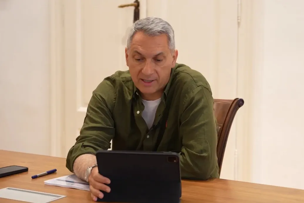 Lázár szerint Matolcsy Györgynek is vállalnia kell a felelősséget, ha rossz kezekbe adta a jegybank vagyonát Kép
