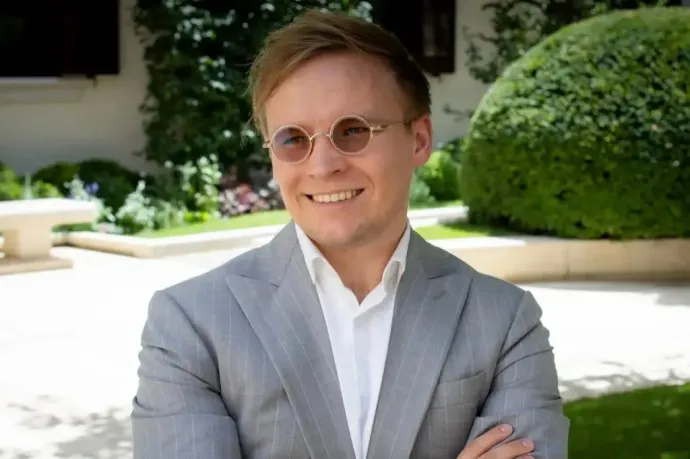 Valóban feltűnt Orbán új mozgalmában Partos Bence, akit a Magyar Péter által megosztott jegyzet is említett