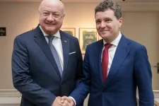 Gazdasági együttműködésről és európai egységről egyeztetett Nicușor Dan és az osztrák kancellár