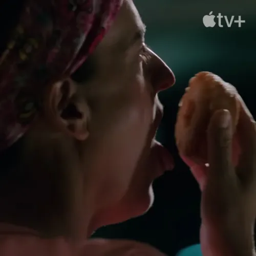 Vészjóslóan összenyalogatott fánkokkal mutatkozott be a Breaking Bad alkotójának új sorozata