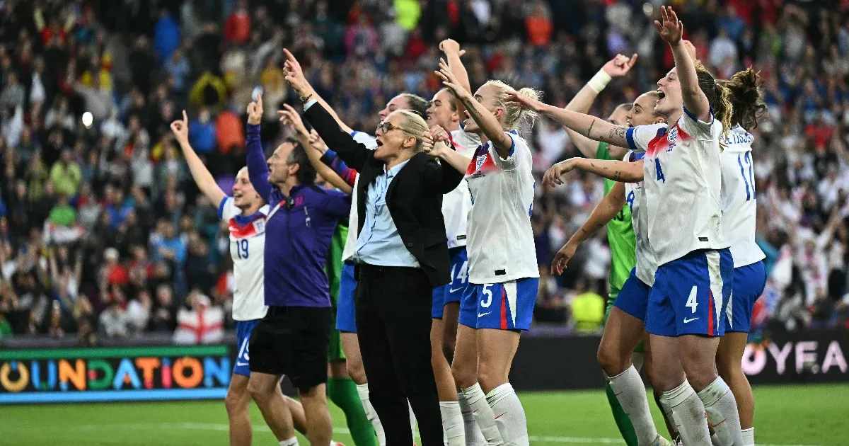 Tizenegyesekkel nyerte meg Anglia a női futball-Eb-t
