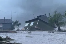 Egy ember meghalt Suceava megyében a felhőszakadások okozta áradásokban