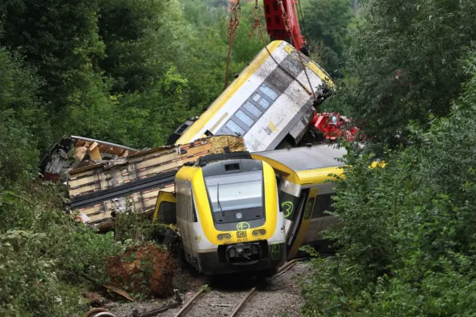 Földcsuszamlás okozhatta a halálos németországi vonatbalesetet