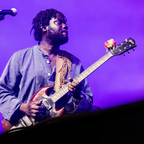 Michael Kiwanuka sem lesz a Szigeten