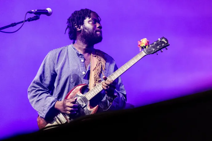 Michael Kiwanuka sem lesz a Szigeten