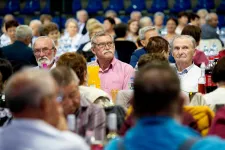 14. havi nyugdíj is kijönne Magyar Péter „Férfiak40” ígéretének költségéből