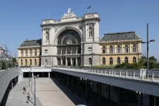 A MÁV egy folyamatosan frissülő oldalon ad hírt a Keleti pályaudvar lezárása miatti közlekedési változásokról