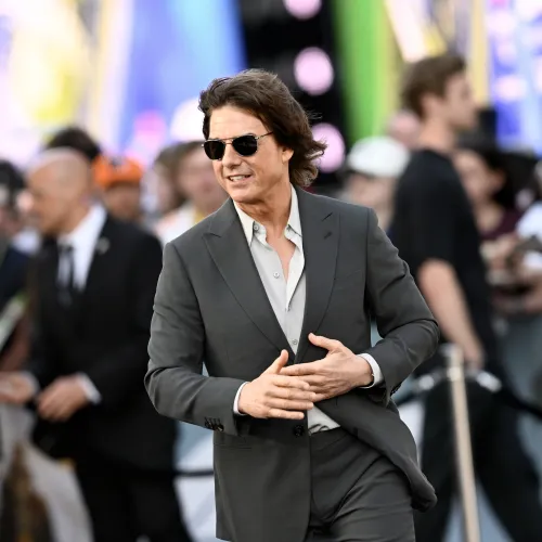 Hiába szidták húsz éve, Tom Cruise azért megnézte az Oasist Londonban