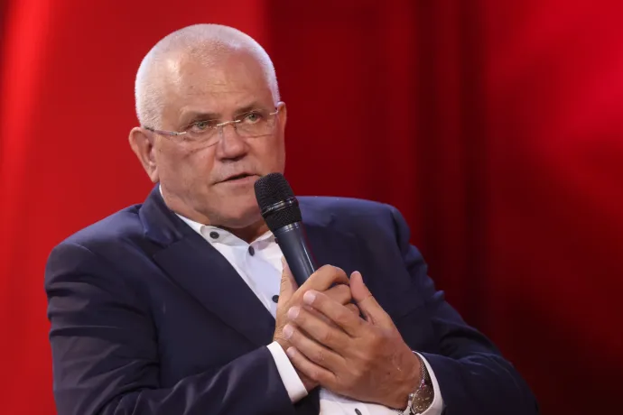 A SNSPA visszafogadta a katedrához, most viszont nemi erőszakkal vádolják a közismert szociológust