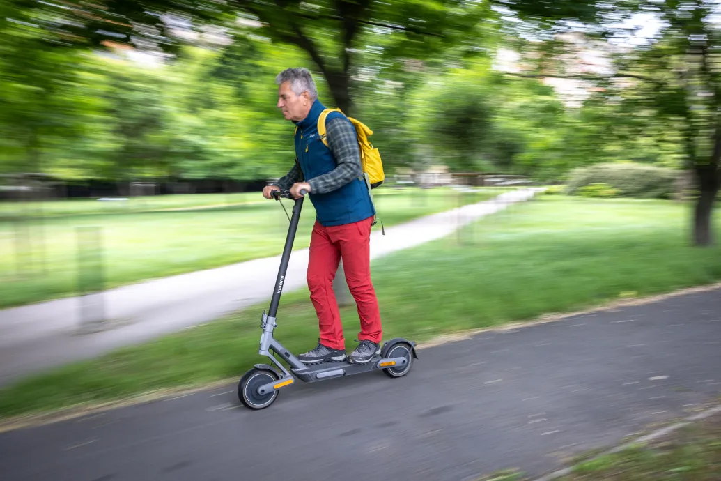 Két modern e-rollerrel is próbáltuk, bírják-e az agglomerációs ingázást