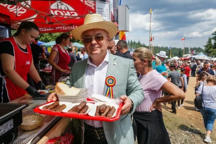 Megszorítások ide vagy oda, veszélyességi pótlékot adna Boc a kolozsvári önkormányzat minden alkalmazottjának