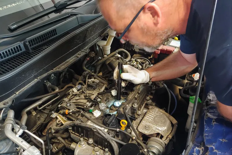 Az első hosszabb úton azt hittem, szétrobban az agyam, akkorát rántott a Suzuki
