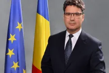 A legfőbb ügyészséghez fordul a SNSPA rektora a nemi erőszakkal vádolt professzor miatt