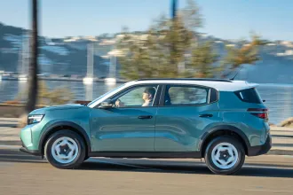 A legolcsóbb családi Opel vicces ötletekkel és praktikus megoldásokkal jelzi a következő évek irányát