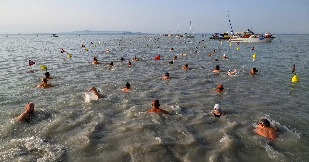 Ismét elhalasztják a Balaton-átúszást az időjárás miatt