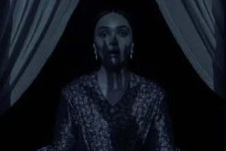 Egy kígyó, Nosferatu és a sátánista sorozatgyilkos bemennek a kocsmába