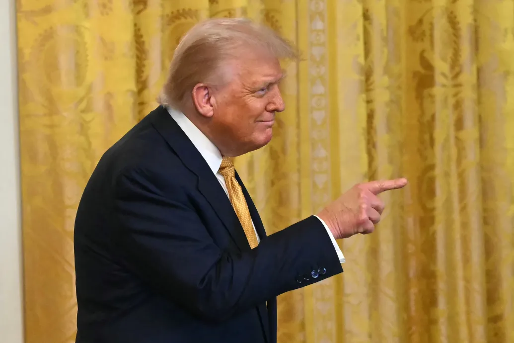Órák kérdése, és megint életbe lépnek Trump vámjai, miközben még több fontos partnerrel nem sikerült megállapodnia az USA-nak