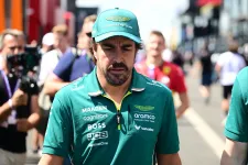 Forma–1: Fernando Alonso egészségügyi okok miatt kihagyja a Magyar Nagydíj első szabadedzését