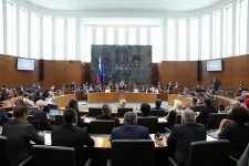 Szlovénia megszüntette a fegyverkereskedelmet Izraellel a gázai krízis miatt