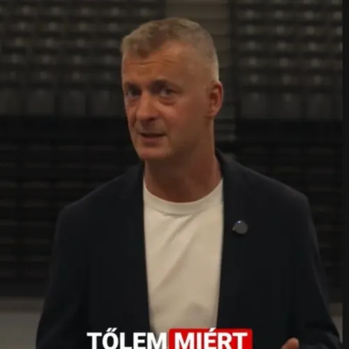 Kubatov Gábor megválaszolta, miért léphet fel Azahriah az MVM Dome-ban
