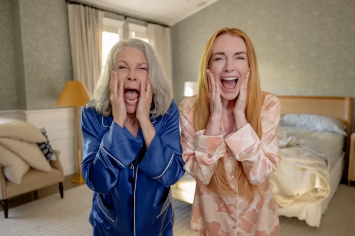 Lindsay Lohan börtön és rehab után letette az asztalra az elmúlt évek egyik legjobb vígjátékát